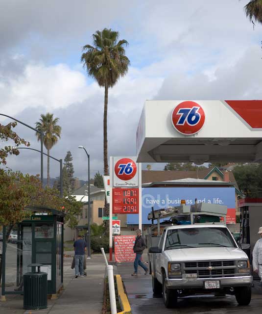 December 25th gas prices in Oakland.